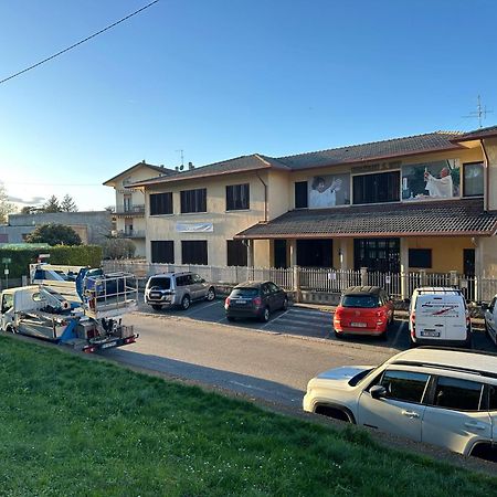Corte Grande Apartment Lipomo Exterior foto