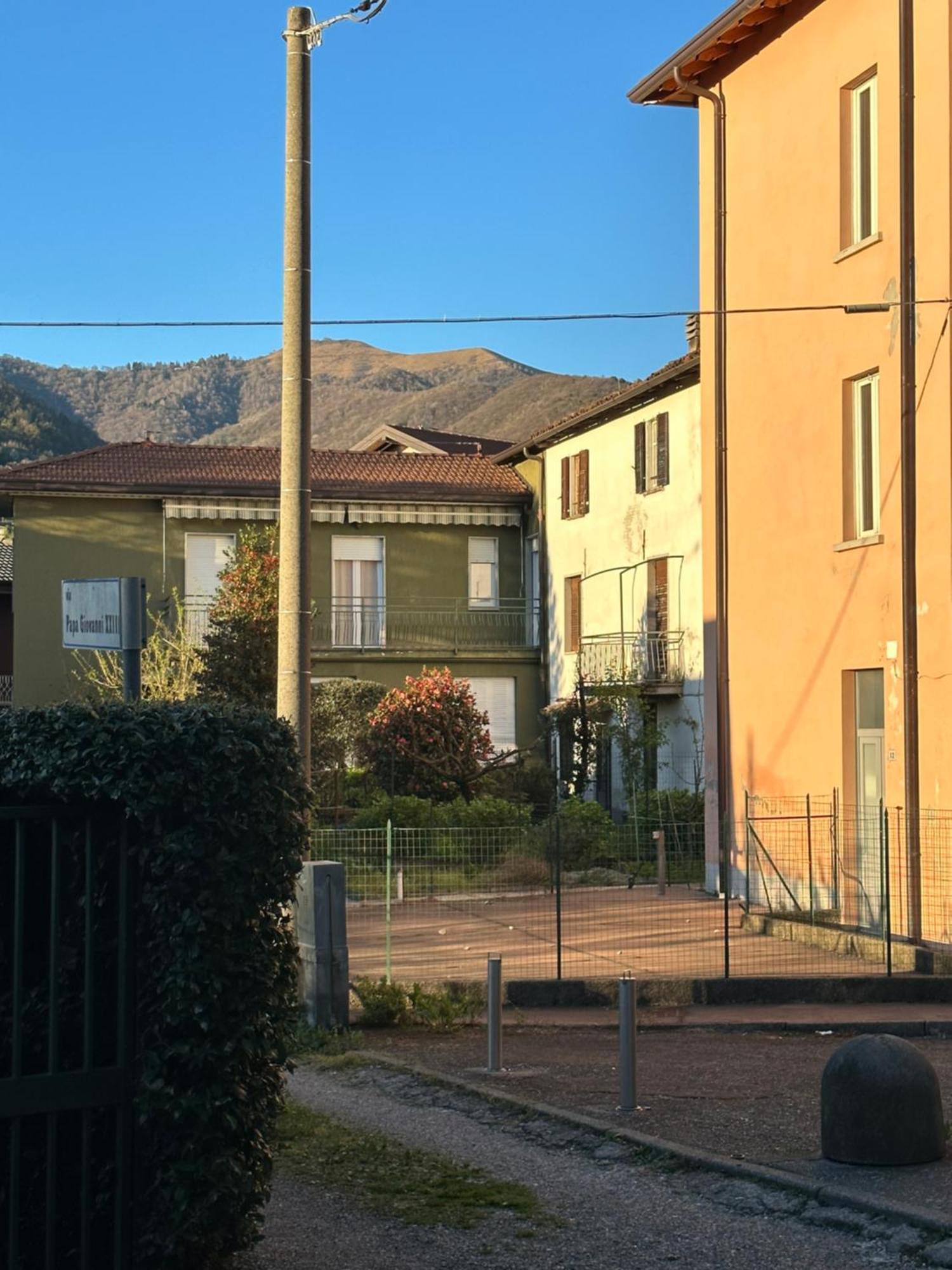 Corte Grande Apartment Lipomo Exterior foto